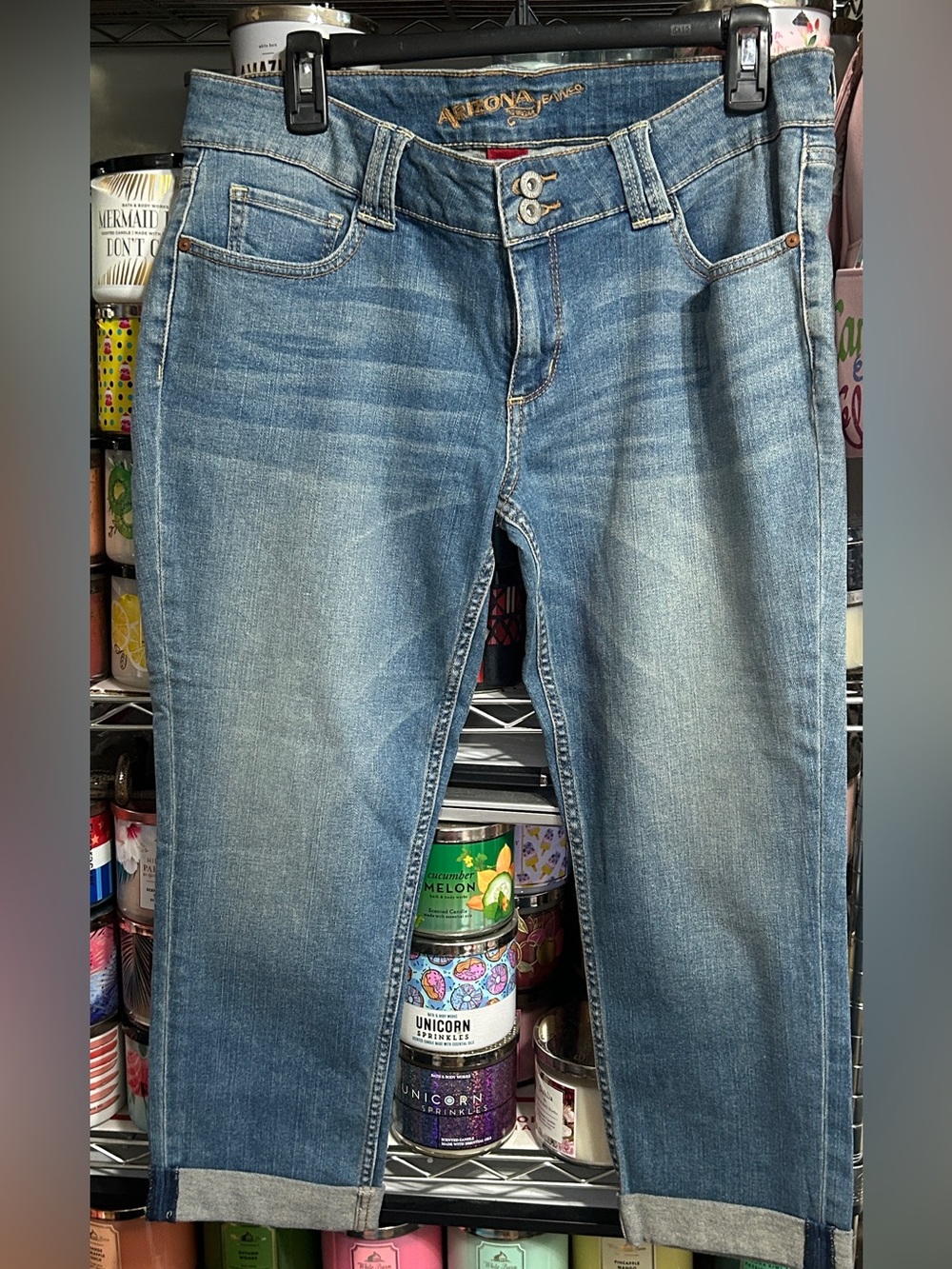 NWOT Arizona Women’s Capri jean